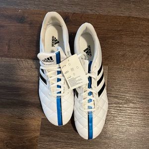 Adidas 11Questra FG soccer shoes